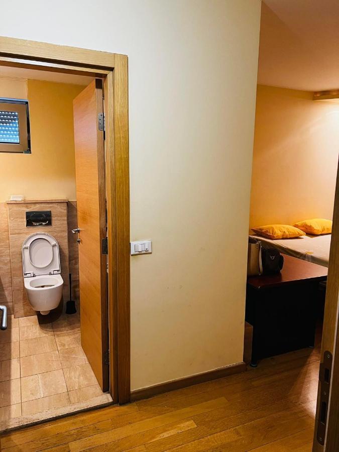 'M&M' Two Bedroom Apartment In Center Of Budva Luaran gambar